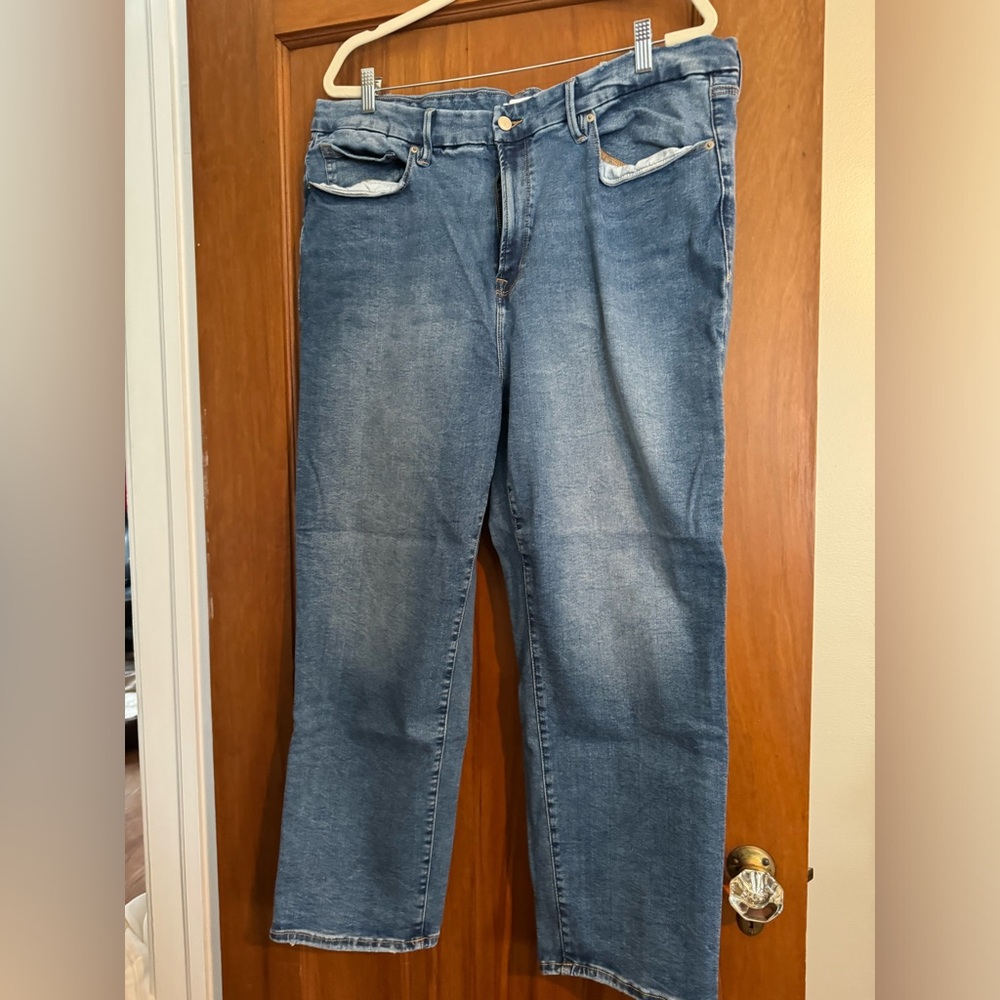 Good American Straight Leg Jeans